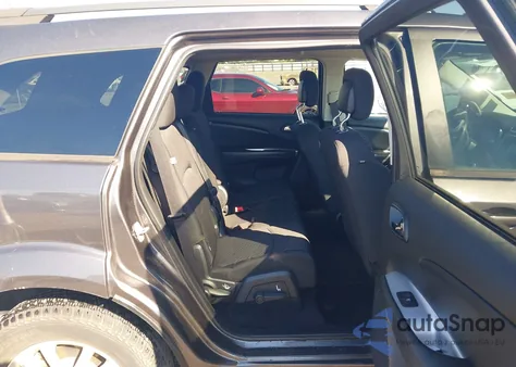 2014 Dodge Journey Sxt z USA, uszkodzony, nr VIN 3C4PDCBG6ET290754